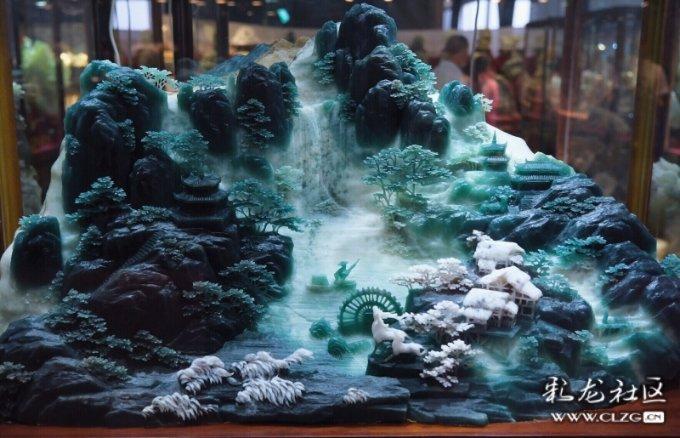 探秘吉鹿力问答社区,解锁体温计放在大衣里和放在雪里哪个温度高?带来的无限可能!