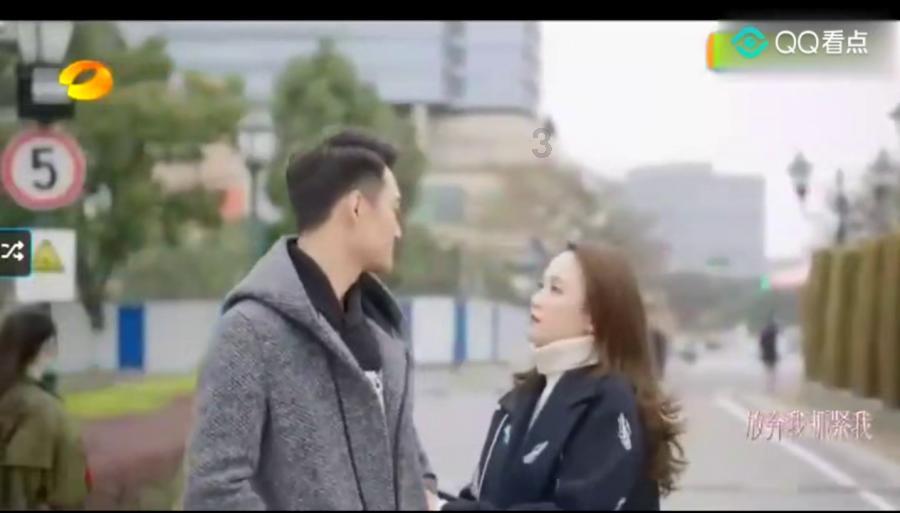 救援可爱小松鼠
